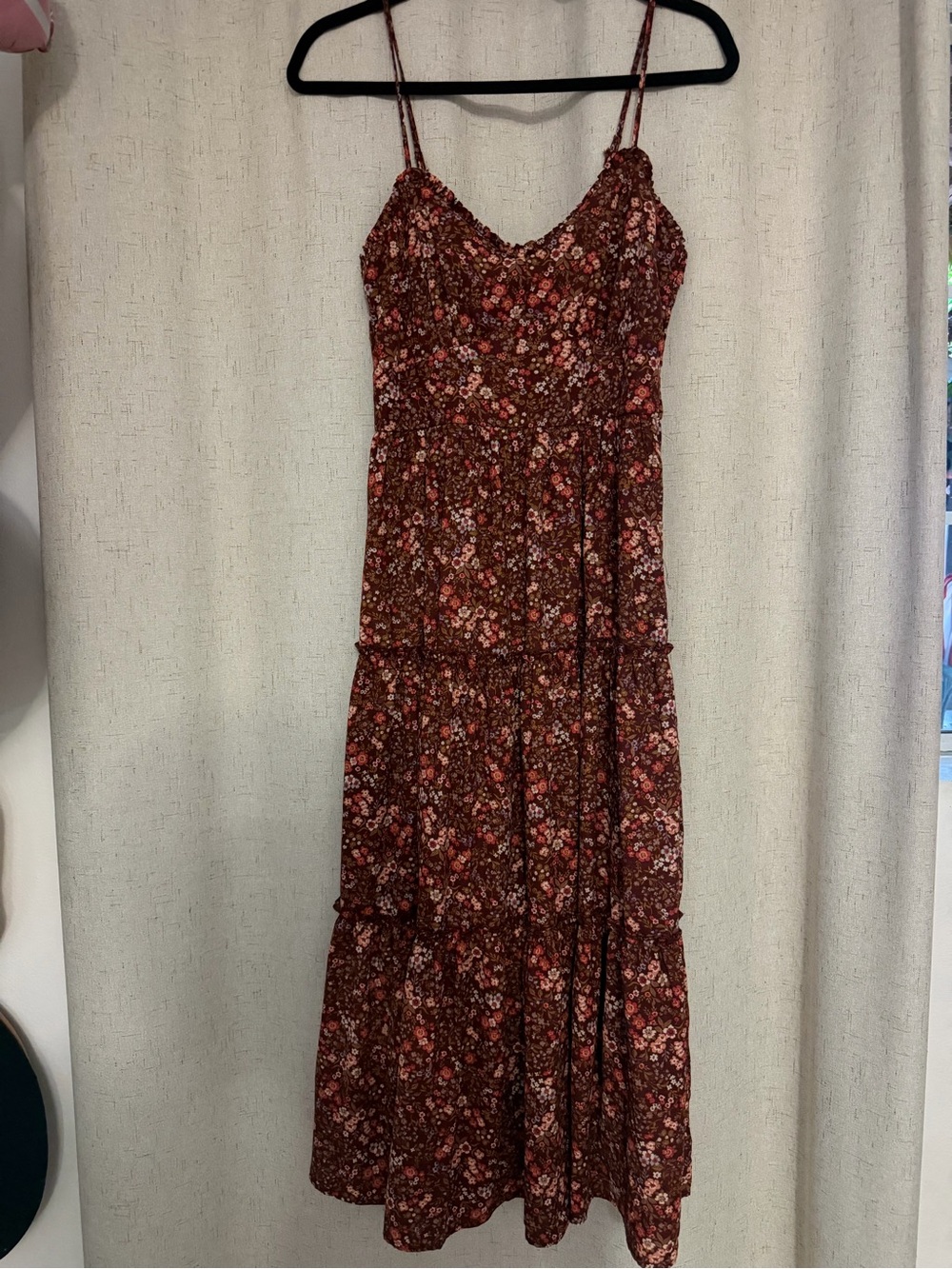 NWT Floral Tiered Spaghetti-Strap Dress in Burgundy